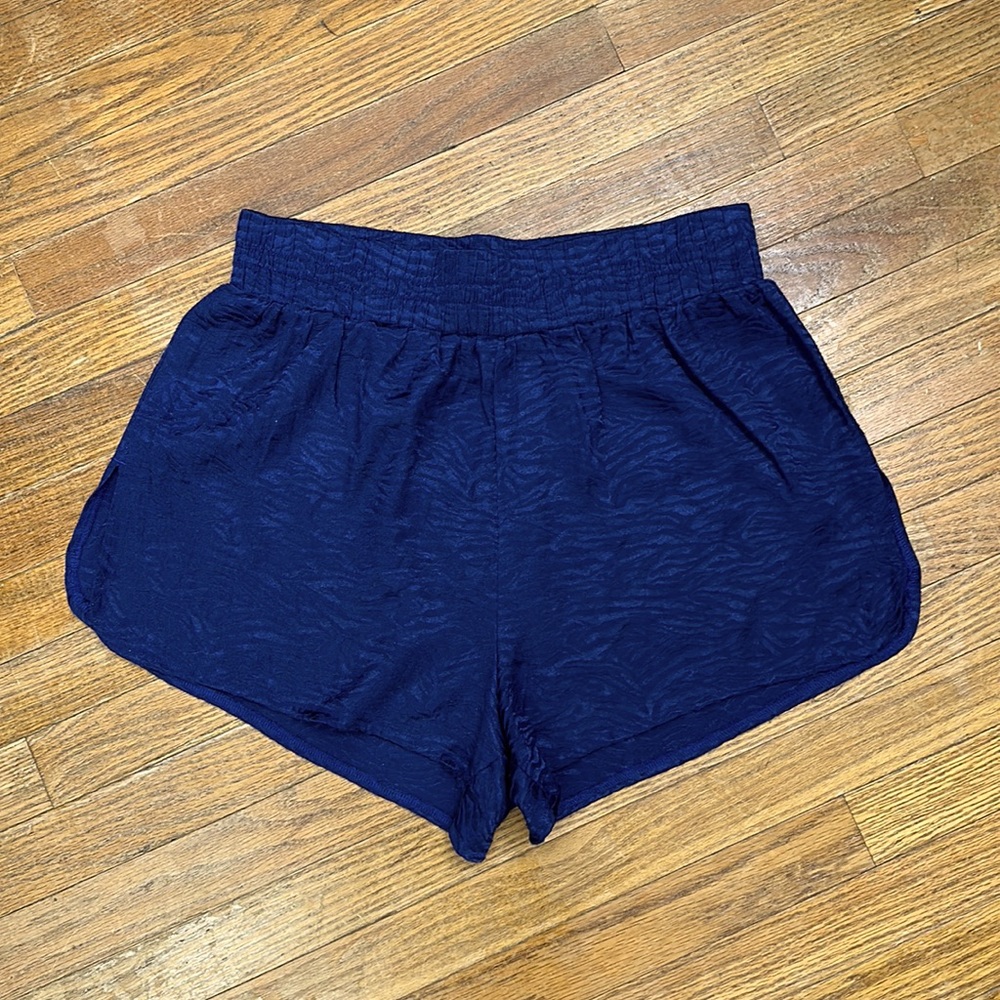 Victoria's Secret Sz Medium Blue Satin Animal Print Loungewear Pajama Shorts